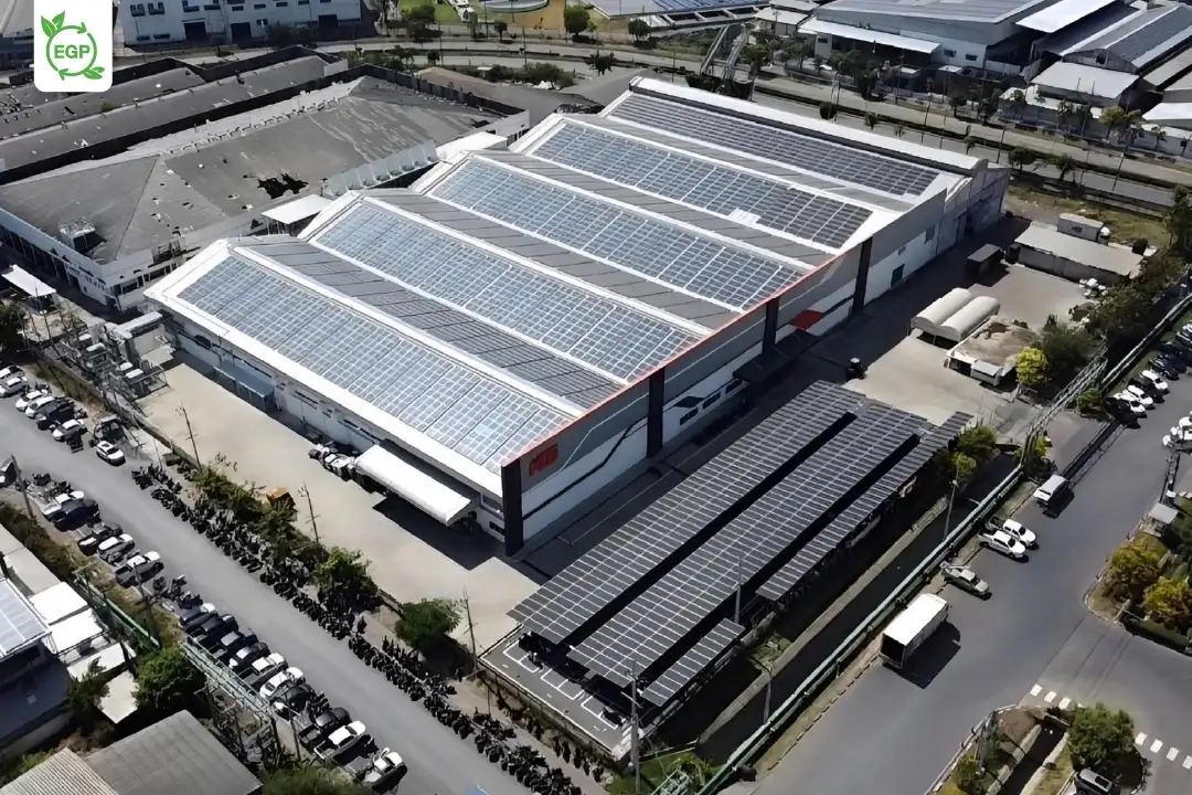 หลังคาจอดรถโซล่าเซลล์